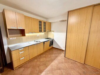 Nabízím k dlouhodobému pronájmu nově zrekonstruovaný apartmá