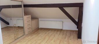 Prodej mezonetového bytu 120 m² s krytou terasou a večerním 
