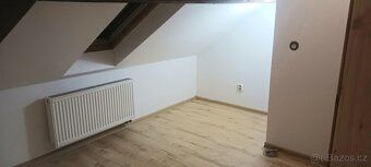 Prodej mezonetového bytu 120 m² s krytou terasou a večerním 