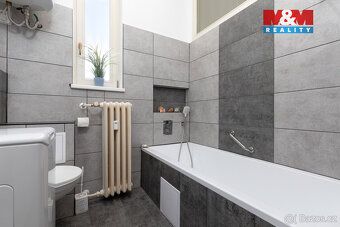 Luxusní výměra v osobním vlastnictví, parkovací stání ve dvo
