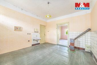 Nabízíme k prodeji řadový rodinný dům v žádané části Pardubi