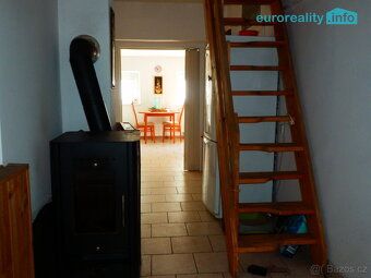 Nabízíme k prodeji dům 195 m2 na pozemku 2 212 m2 v Dolních 