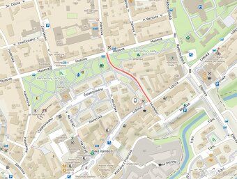 Nabízím k pronájmu garáž o velikosti 17,4 m² v centru Strako