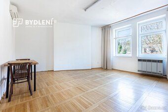 Ve výhradním zastoupení majitele nabízím bytovou jednotku o 