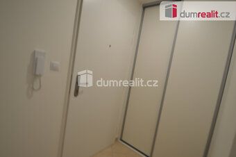 +popl. 4000, , Dumrealit.cz Vám zprostředkuje exkluzivně pro