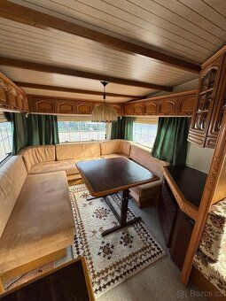 Dlouhodobě pronajmu velký celoroční karavan,cca 7,5x2,5 m pl