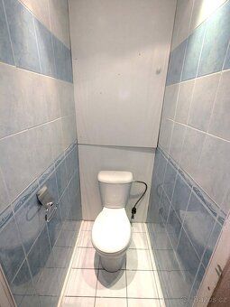Nabízíme k pronájmu byt o dispozici 1+1 a výměře 27 m2 v pří