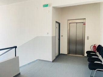 Hledáte vhodné kancelářské prostory pro Vaše podnikání v cen