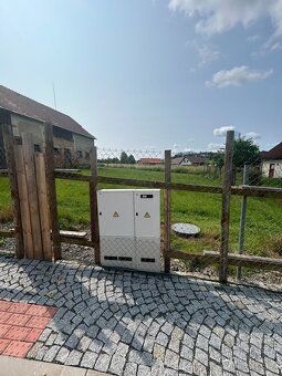 Nabízíme k prodeji pozemek určený k bydlení v klidné části o