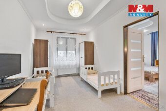 Nabízíme k prodeji samostatně stojící rodinný dům v okrajové