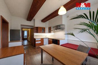 Nabízíme k prodeji suterénní byt 2+1 o celkové ploše 70 m² v