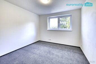 Nabízíme k prodeji nadstandardně zpracovanou novostavbu mode