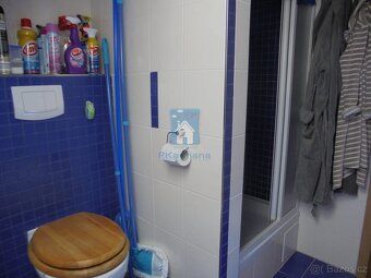 Nabízíme k pronájmu krásný a zařízený apartmán o velikosti 1