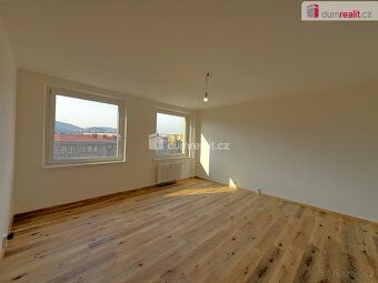 +popl. 3000, , Pronájem bytu 2+kk, 48 m², Keplerova ulice, Ú