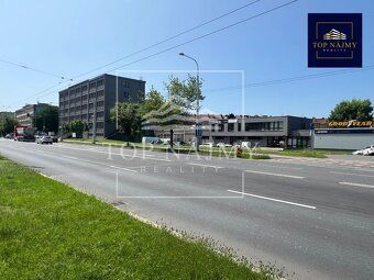 Pronájem kanceláře – 32 m2, ul. Novinářská, Ostrava Ve výhra