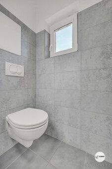 Nabízíme k pronájmu světlý byt o dispozici 3+kk a výměře 65 
