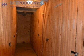 Nabízíme k prodeji útulný byt o velikosti 3 + kk, situovaný 