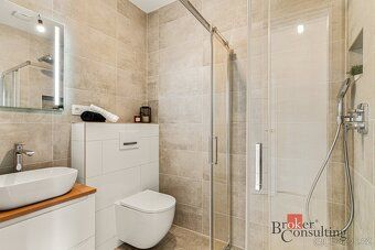 Prodej novostavby, bytu 5+kk, 160m² plochy s garáží, z roku 
