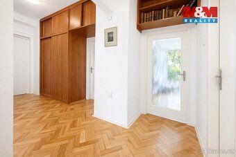 Chcete bydlet v širším centru Prahy a zároveň si užívat klid