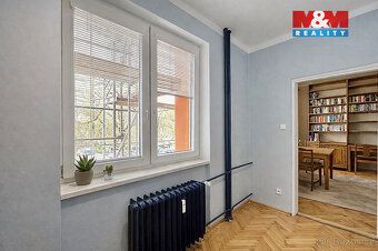 Nabízíme k prodeji prostorný byt 4+1 s balkónem v jedné z ne