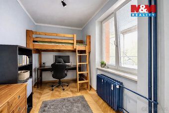 Nabízíme k prodeji prostorný byt 4+1 s balkónem v jedné z ne