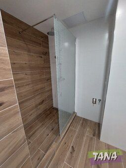 Ev.č. 00391 Pronájem bytu 3+1 s lodžií, garáží a zahradou v 