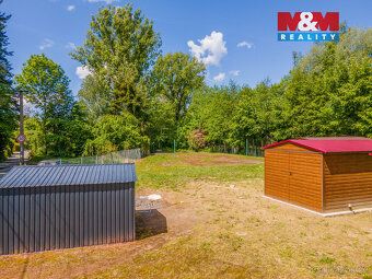 Nabízíme k prodeji unikátní pozemek o rozloze 1812 m², nachá