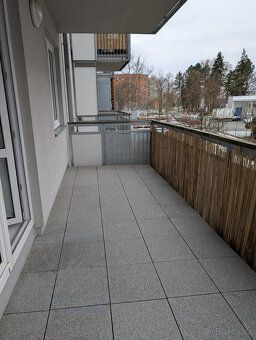 Nabízím k pronájmu světlý a prostorný byt 2+kk o výměře 54 m