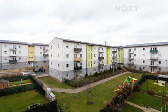 Exkluzivně nabízíme k pronájmu byt 2+kk s balkonem v atrakti