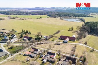 Nabízíme k prodeji pozemek o ploše 1059 m2, který se nachází