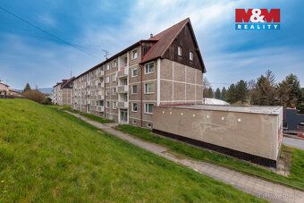 Nabízíme k pronájmu nádherný a prostorný byt 3+1, o užitné p