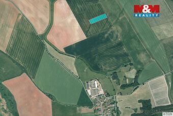 Nabízíme k prodeji pole o výměře 13 696 m² v katastrálním úz