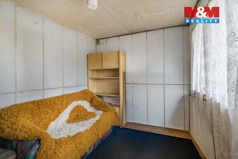 Nabízíme k prodeji zahradu o výměře 512 m² v klidné části ob