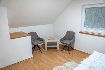Pronájem rekreační chaty 3+kk+zahrada+garáž+parkování, Suhro