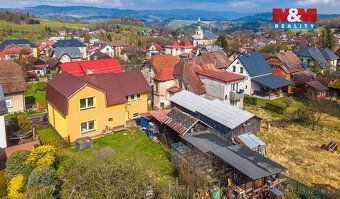 Nabízím k prodeji rodinný dům 4+1 v obci Držkov se zahradou 
