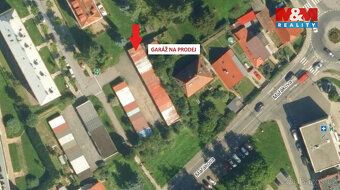 Nabízíme k prodeji garáž na ulici 9. května v Litomyšli. Gar