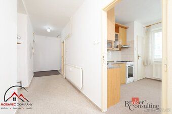 Prodej prostorného bytu 1+1Prostorný byt 1+1 (52 m²) před re