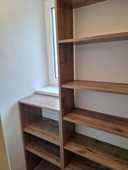 Nabízím k pronájmu světlý byt o dispozici 58 m² v klidné lok
