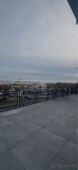 Nabízím pronájem 2+kk+terasa(35m2) o velikosti 48m2, v novos