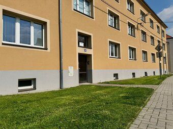 Nabízíme k pronájmu byt 2+1 o velikosti 63 m², který se nach