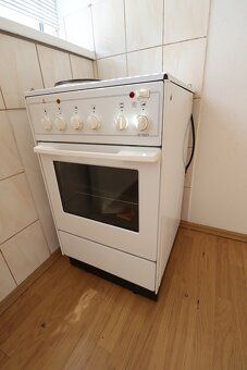 K pronájmu nabízíme velmi pěkný byt 1+kk o rozloze 35 m2, kt