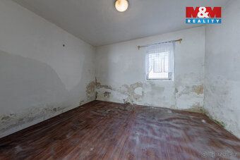 Nabízím k prodeji rodinný dům v obci Horní Blatná, která se 