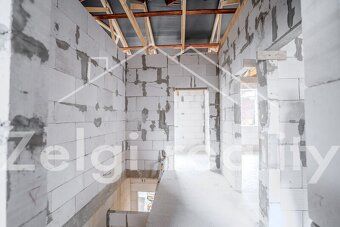 Nabízíme Vám novou nemovitost na prodej.
Rodinný dům s venko