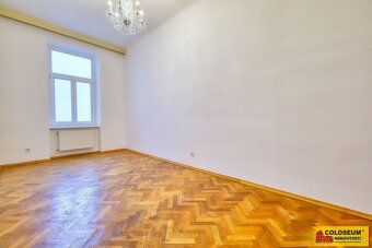 Ev.č. V2272Z030 Nabízíme ke koupi prostorný byt 3+1 nacházej