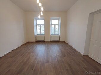 Cihlový byt pronájem 2+1 + šatna + komora mimo byt, 75 m2 ve
