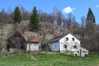 Nabízíme k pronájmu samostatně stojící rodinný dům o dispozi