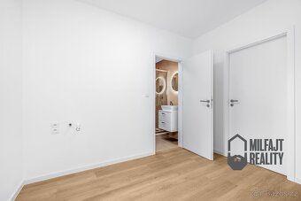 Ev.č. 06891 Nabízím k pronájmu byt 2+kk po kompletní rekonst