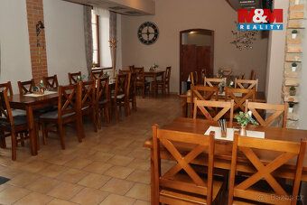 Nabízíme k podnájmu plně vybavenou restauraci Na Špici v Hol