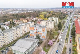 Hledáte byt v klidné a skvěle dostupné lokalitě? Nabízíme k 