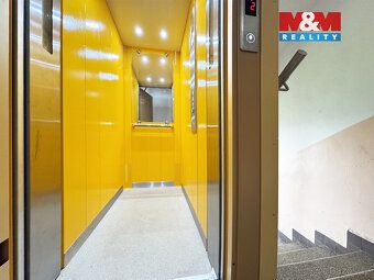 Nabízíme k prodeji byt o dispozici 2+1 a podlahové ploše 53 